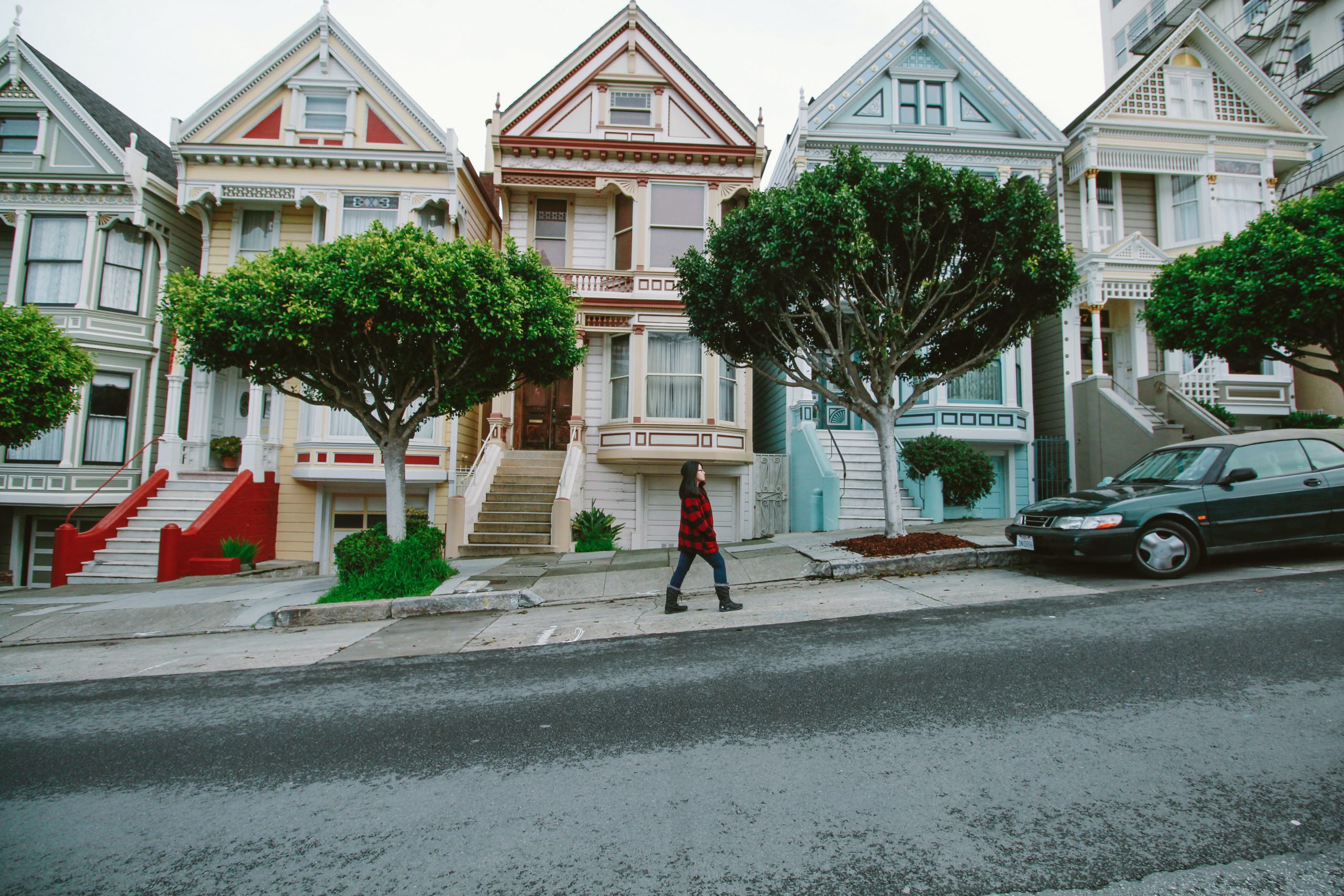 HOUSE HUNTING MISTAKES TO AVOID